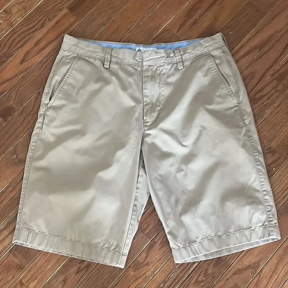 J. Crew Men’s 33 khaki tan flat front preppy shorts